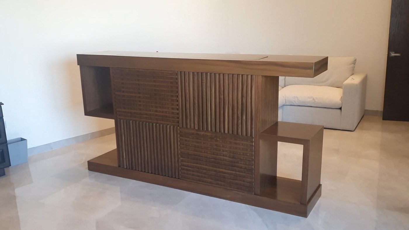 console slatted